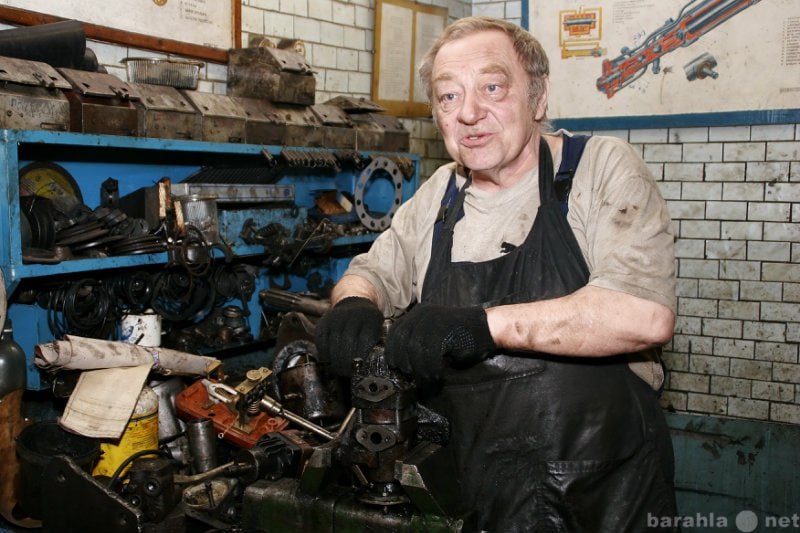 In Ukraine, the most scarce specialty has become a locksmith