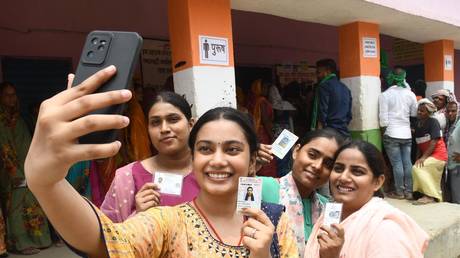 Indian parliament divided over bill seeking electoral reform 