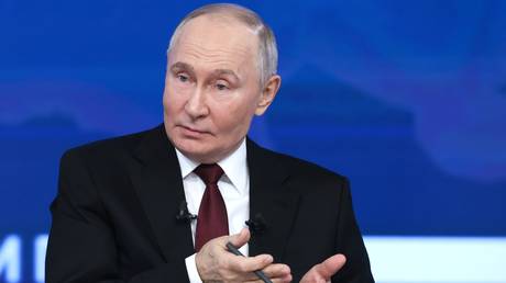 Russia’s president weighs in on porn site ban