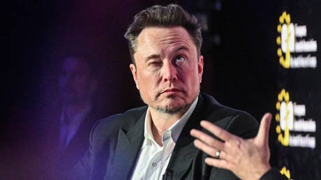 Elon Musk and the EU jokers deserve each other