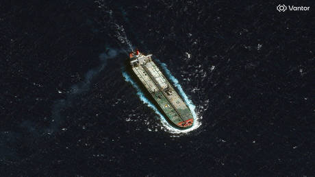 US tries to raid third oil tanker near Venezuela – media