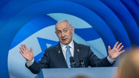US should have kidnapped Netanyahu instead of Maduro – Pakistani official