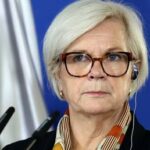 France launches military recruitment drive
