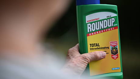 Top US court to review suit against German chemicals giant