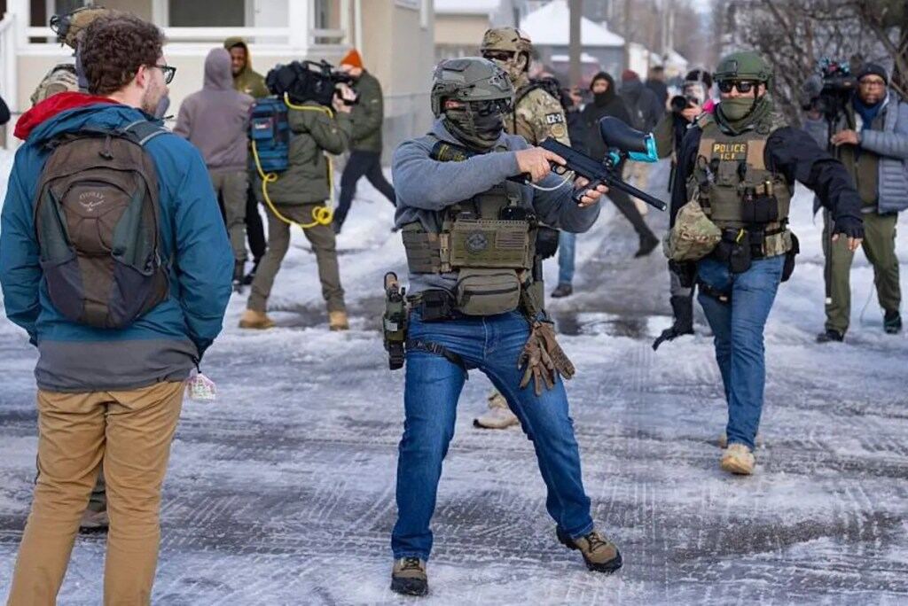 Why are US federal agents gunning down Americans?