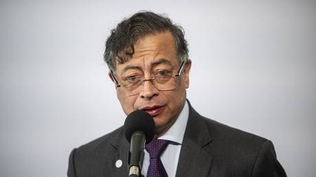 Colombian mercenaries ‘dying for nothing’ in Ukraine – president
