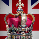 Island nation breaks with British Crown