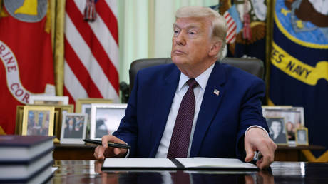 Trump orders probe into oil giants over fuel-price gouging