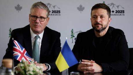 View from Russia: How Ukraine buried Keir Starmer
