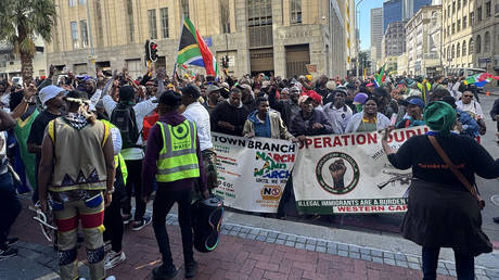 Over 900 arrested during South Africa anti-immigrant protests